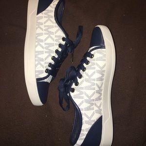 NWT Micheal Kors Sneakers
